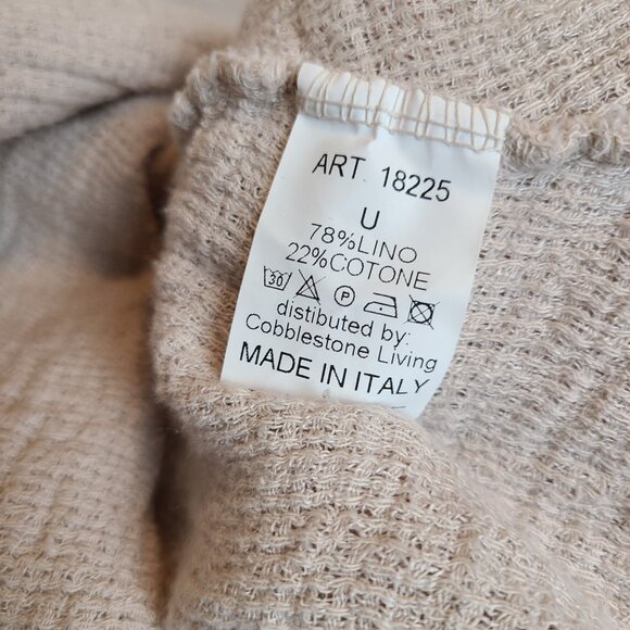 COBBLESTONE LIVING: Italian Linen - Asymmetrical Bell-Sleeve - Abigail Top - Picture 9 of 11